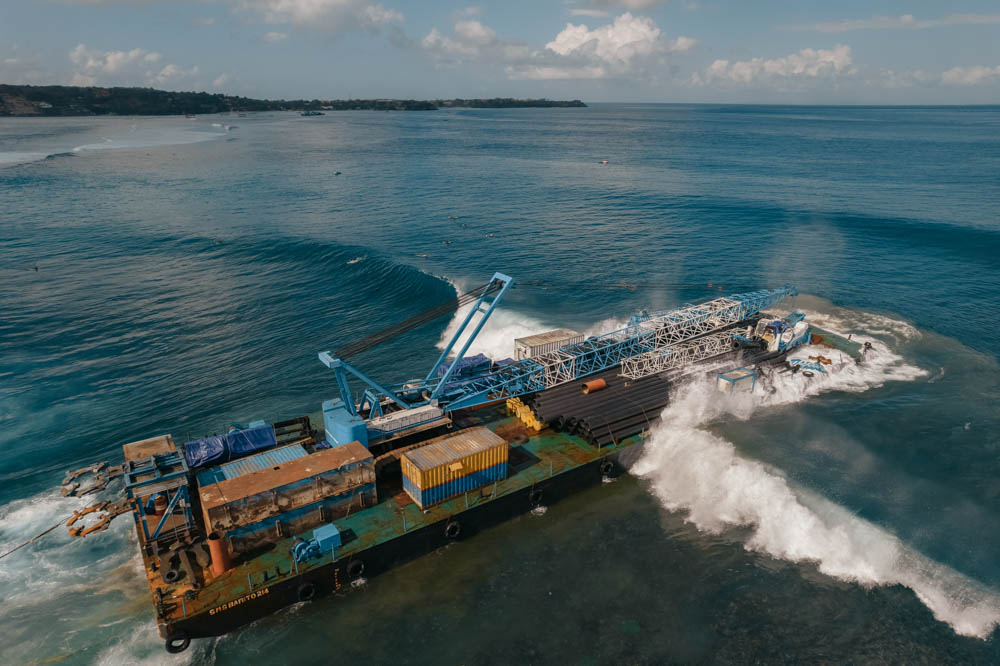 Shipwrecks And Razors